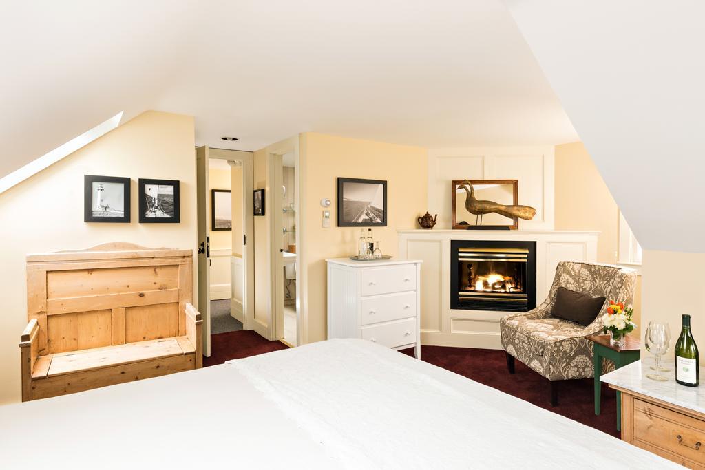 Brass Key Guesthouse Adults Only بروفينس المظهر الخارجي الصورة