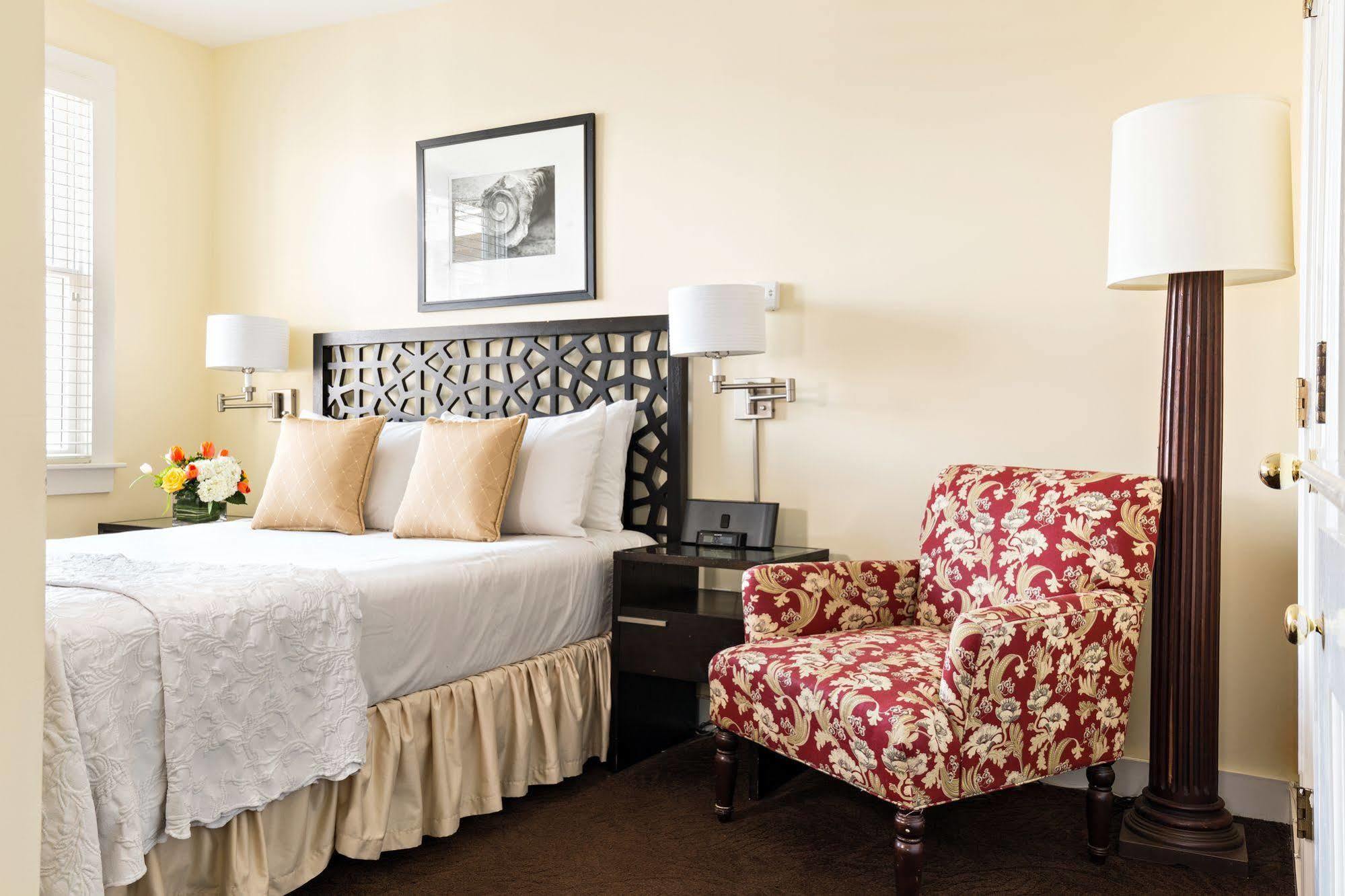 Brass Key Guesthouse Adults Only بروفينس المظهر الخارجي الصورة