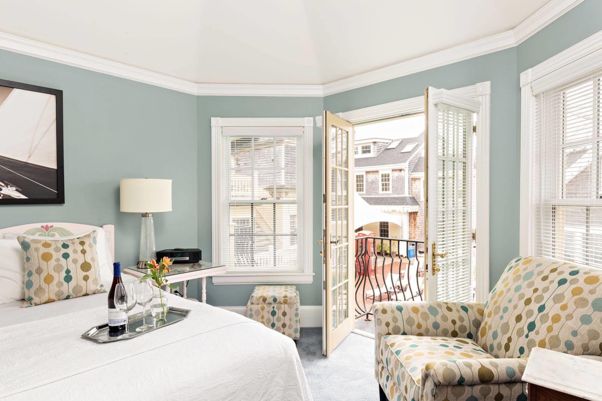 Brass Key Guesthouse Adults Only بروفينس المظهر الخارجي الصورة